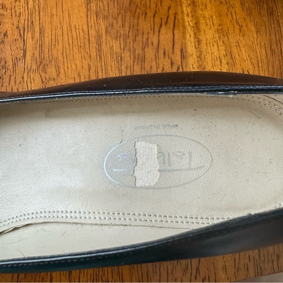 Talbots black leather kitten heel pumps - Picture 6 of 6